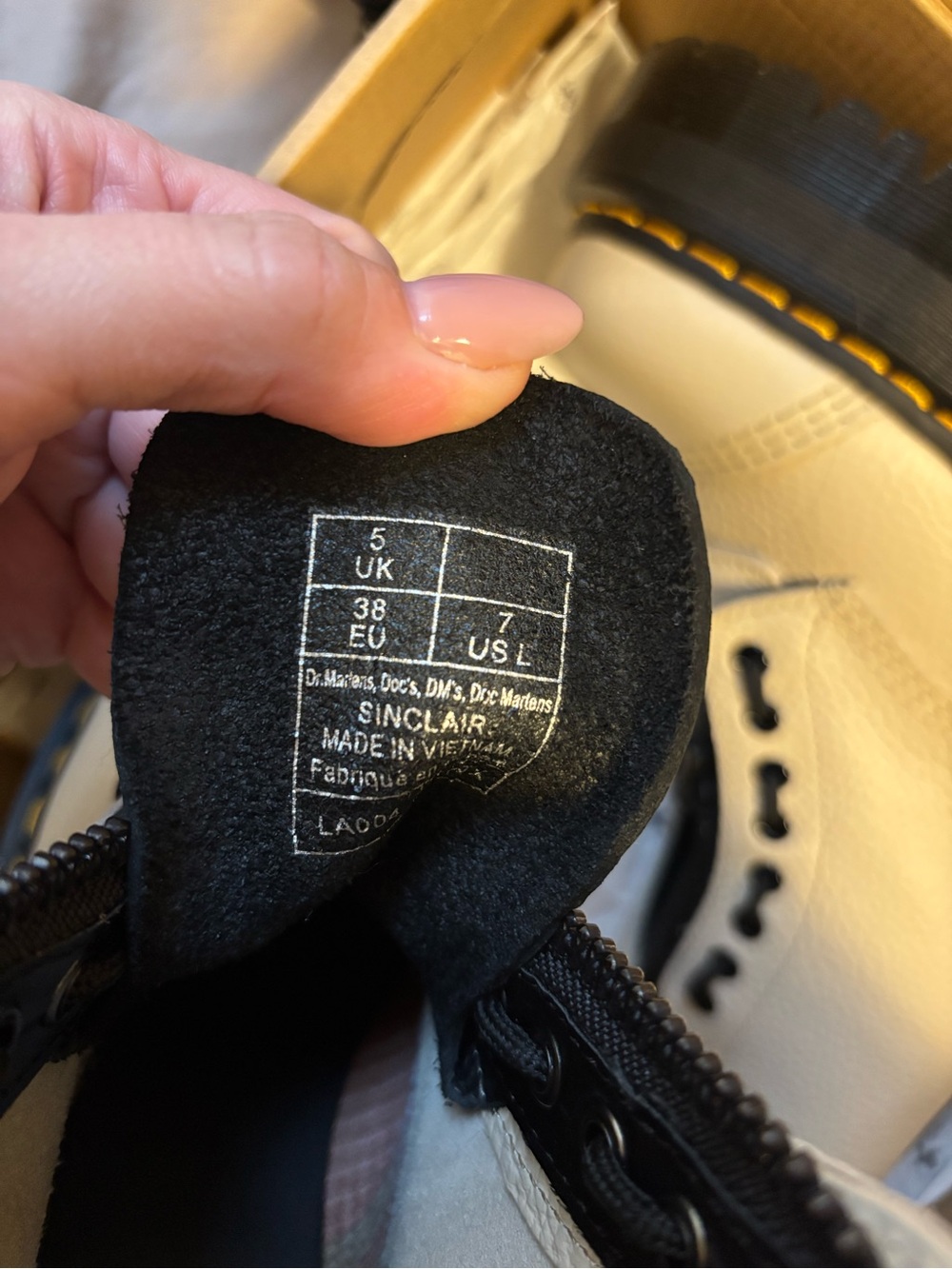 Dr. Martens Beige Leather Combat Boot - Picture 3 of 6